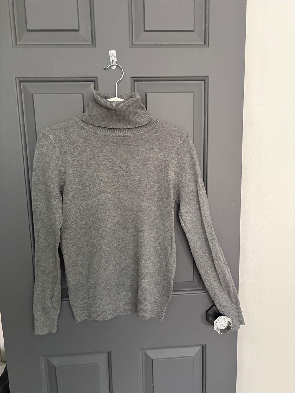 debut Gray Ribbed Turtleneck Sweater